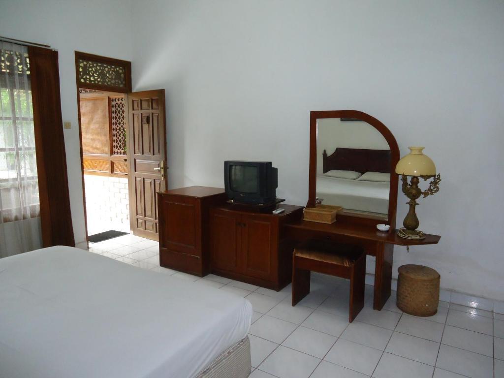 Hotel Bali Warma Denpasar Rum bild